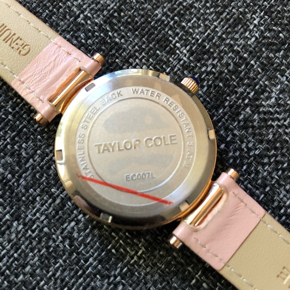 Taylor Cole Wristwatch - Picture 2 of 3